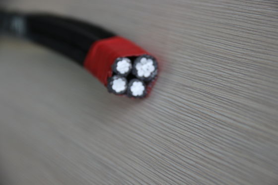 IEC 61089 Cable de conductor de aluminio para el conductor del paquete aéreo OEM