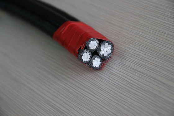 El cable de descenso Quadruplex del servicio de los conductores del aislamiento de aluminio del Pvc Acsr apoyó