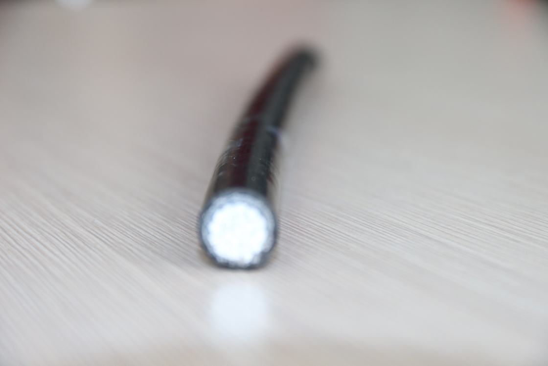 La baja tensión XLPE aisló el cable liado aéreo del cable ASTM